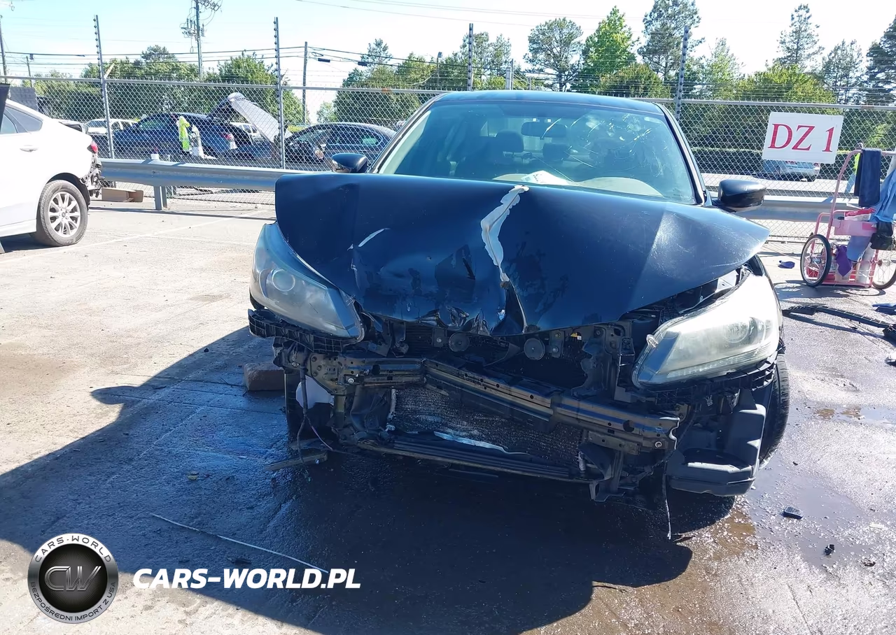 2015 Honda Accord Sport VIN:1HGCR2E52FA249147 - 6