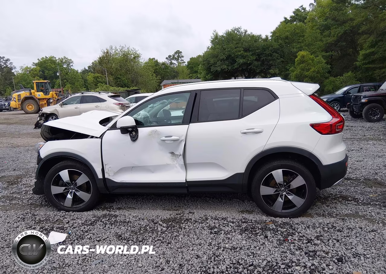 2020 Volvo Xc40 T4 Momentum VIN:YV4AC2HK2L2248334 - 14