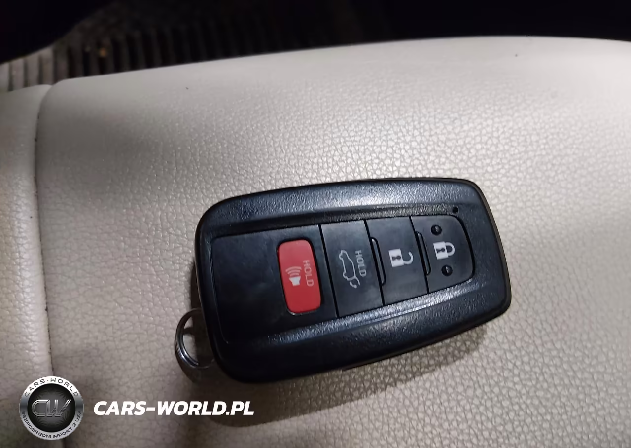 2021 Toyota Highlander Xle VIN:5TDHZRBHXMS102473 - 11