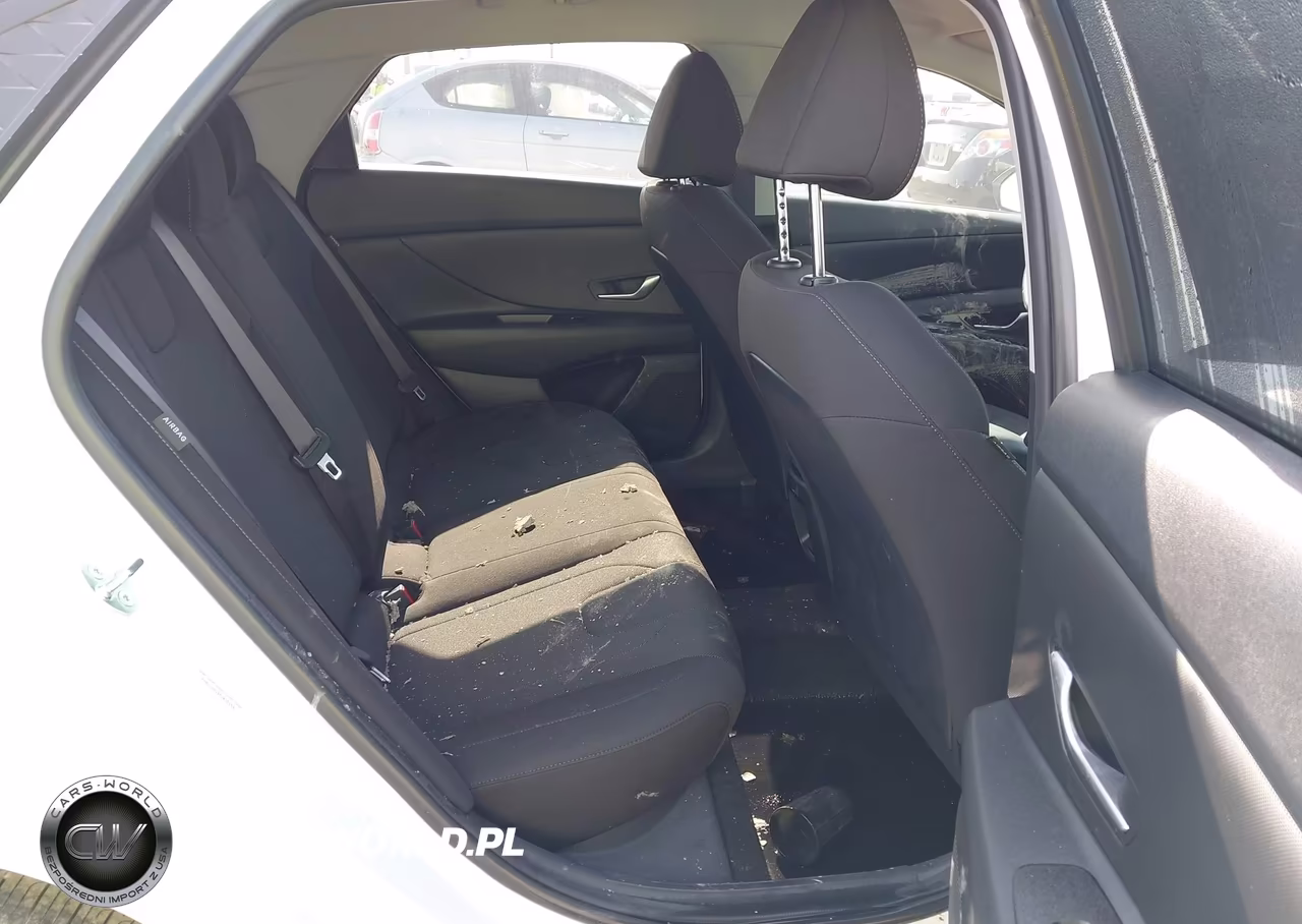 2025 Hyundai Elantra Se VIN:KMHLL4DG9SU015154 - 8