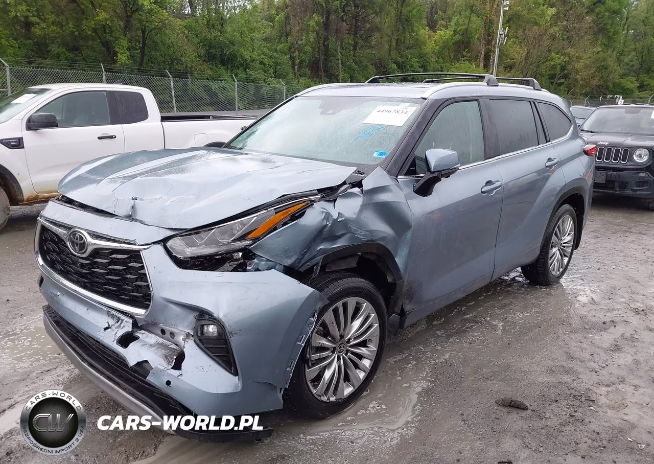 2023 Toyota Highlander Platinum VIN:5TDKDRBH2PS527453 - 2
