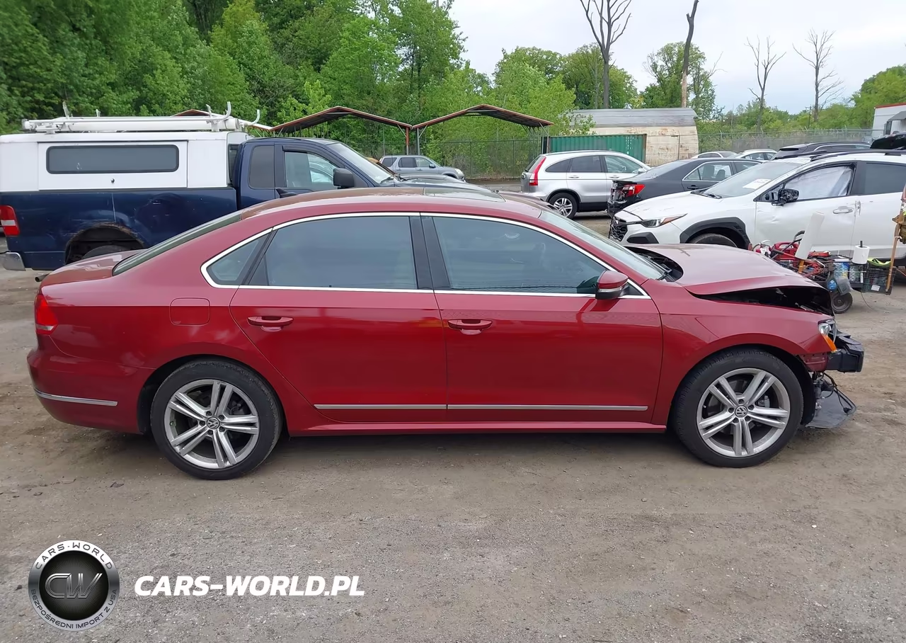 2015 Volkswagen Passat 2.0L Tdi Sel Premium VIN:1VWCV7A33FC031294 - 13