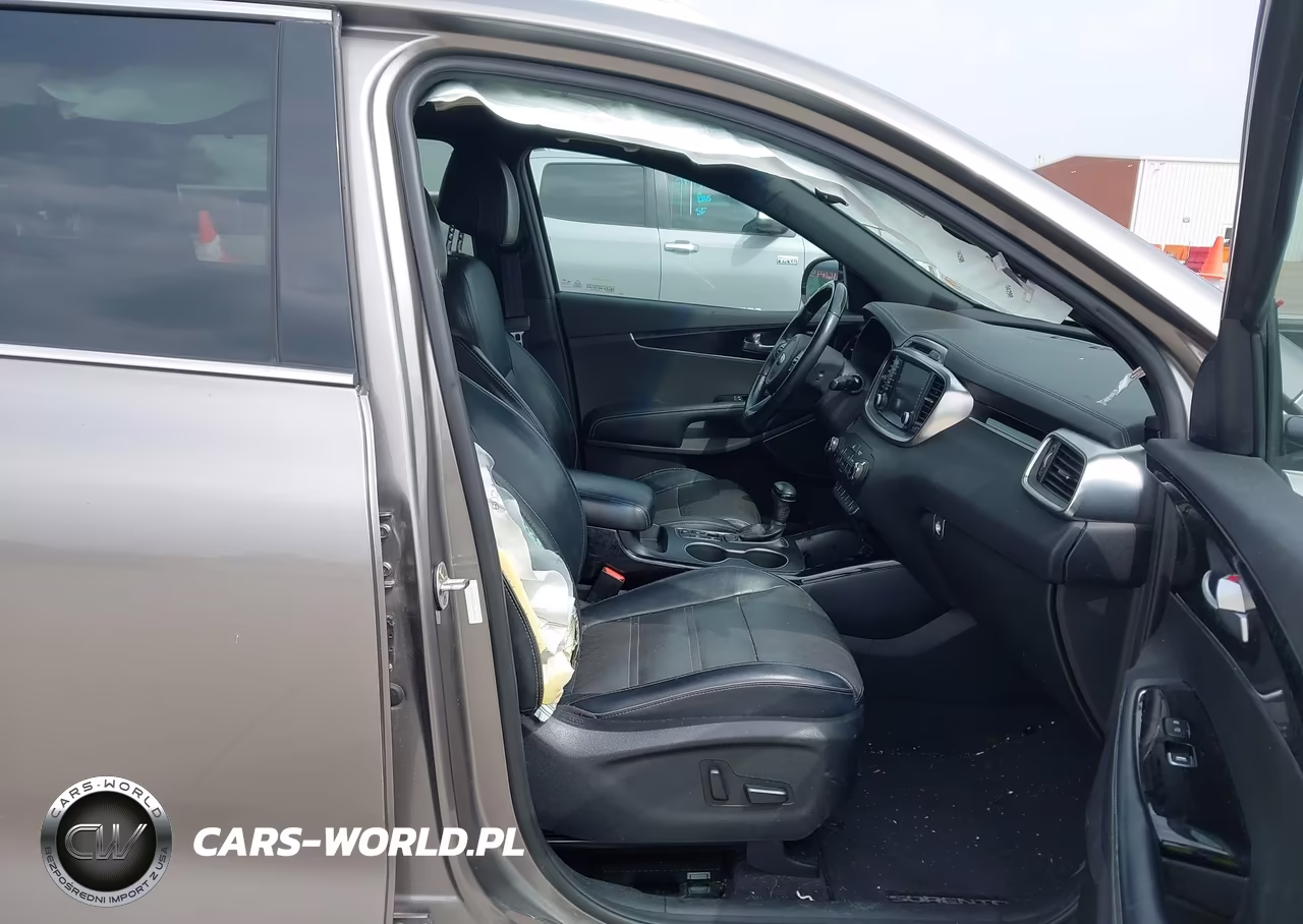 2017 Kia Sorento 3.3L Sxl VIN:5XYPK4A50HG294872 - 5