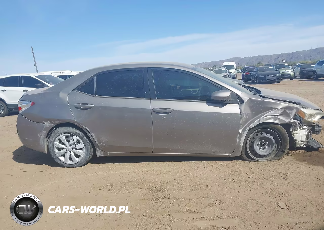 2015 Toyota Corolla Le VIN:5YFBURHE5FP294415 - 13