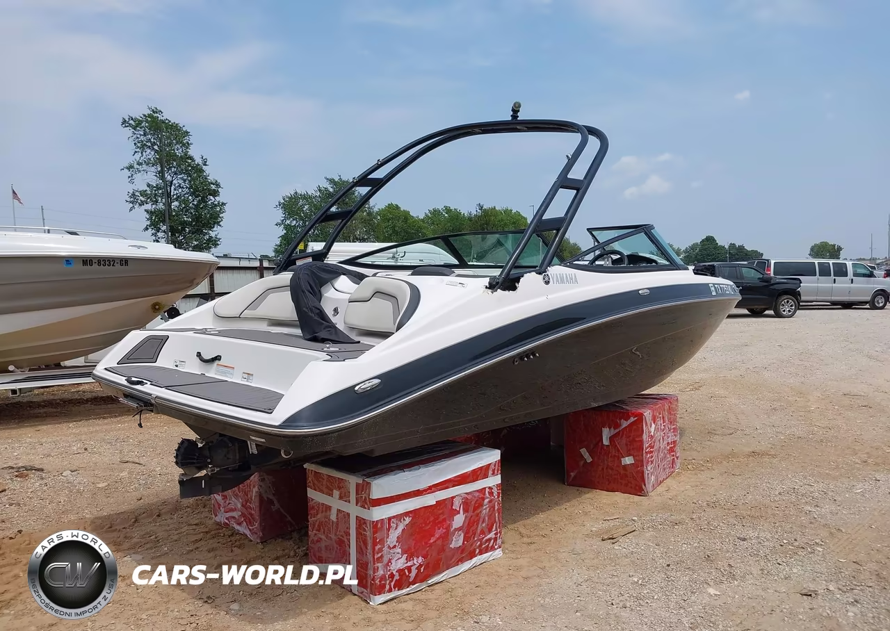 2017 Yamaha Other VIN:00000YAMC0284A717 - 4