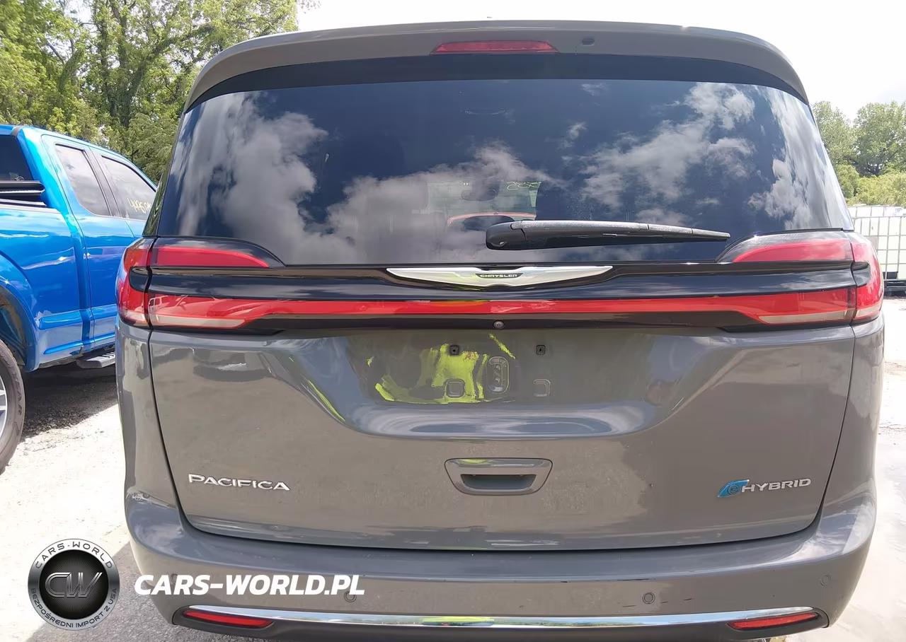 2022 Chrysler Pacifica Hybrid Touring L VIN:2C4RC1L7XNR118891 - 20