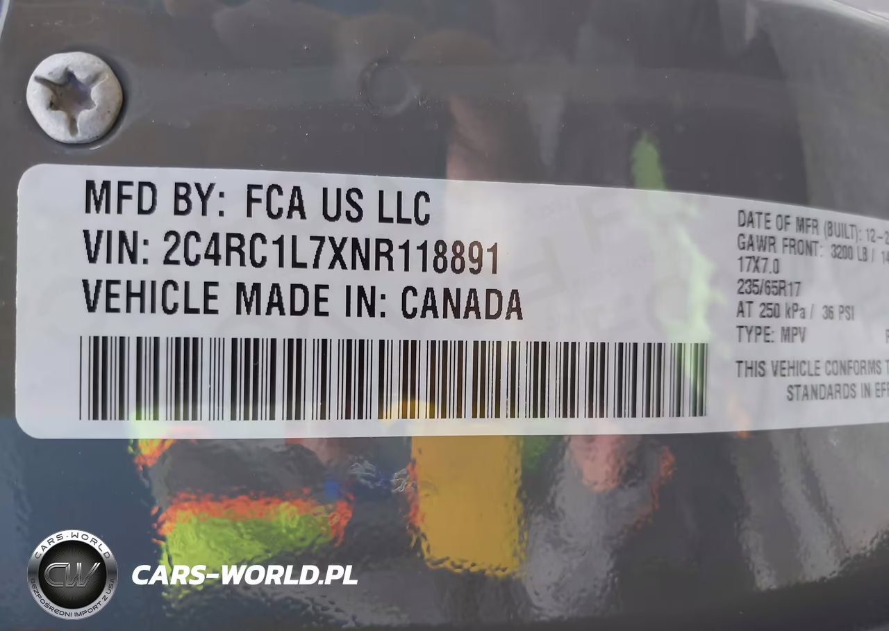 2022 Chrysler Pacifica Hybrid Touring L VIN:2C4RC1L7XNR118891 - 9
