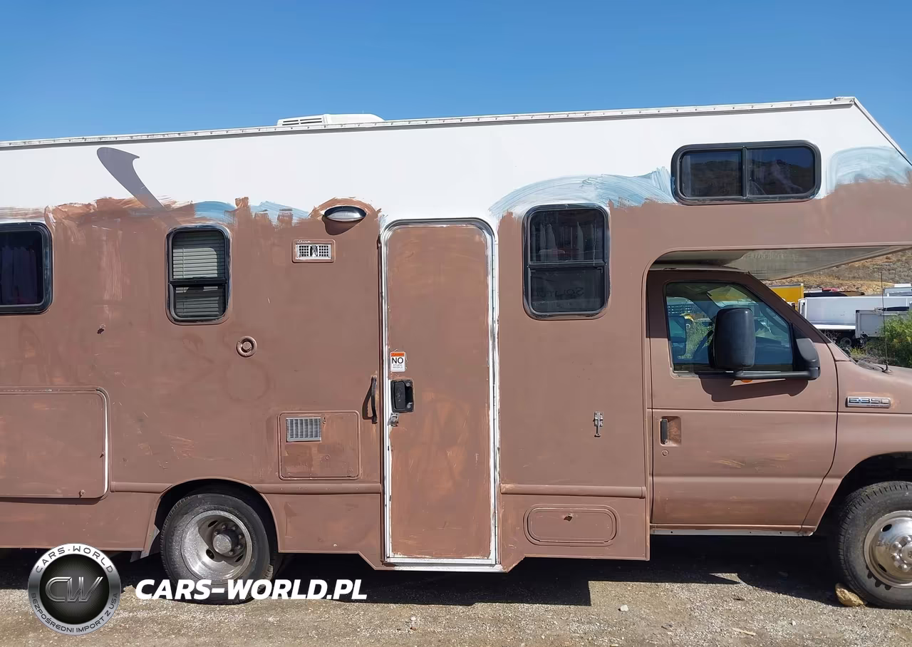 2013 Ford E-350 Cutaway VIN:1FDWE3FL2DDA46972 - 17