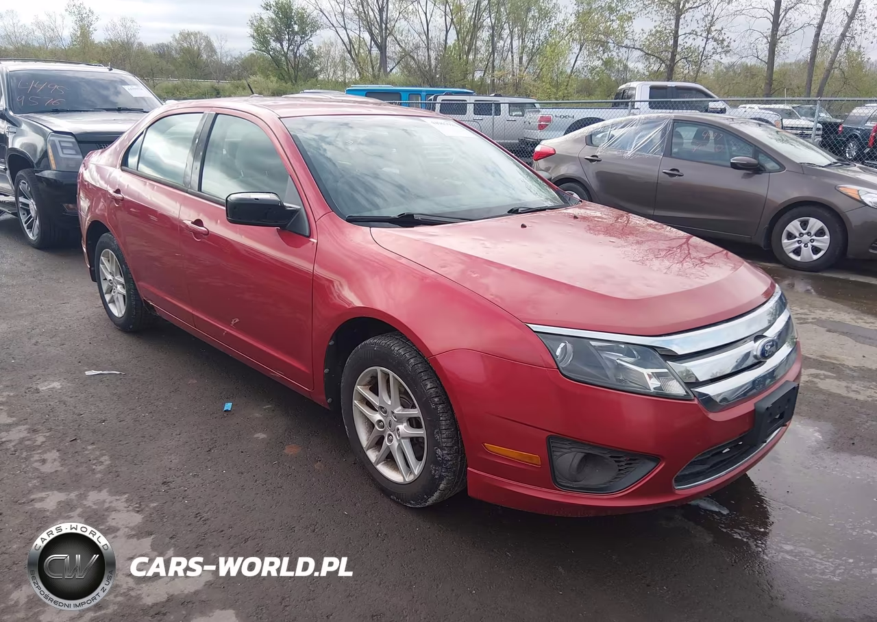 2010 Ford Fusion S