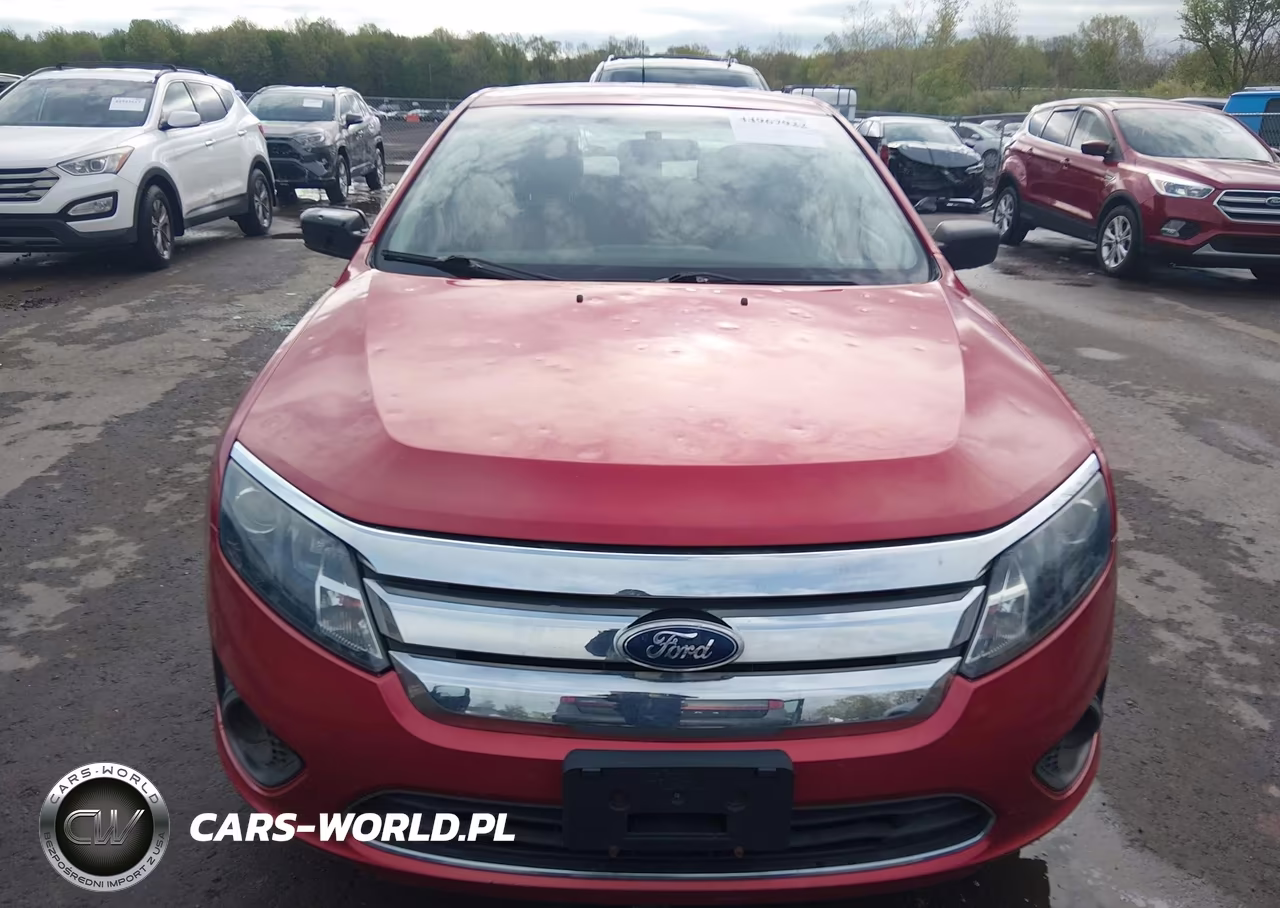 2010 Ford Fusion S VIN:3FAHP0GA5AR424505 - 12