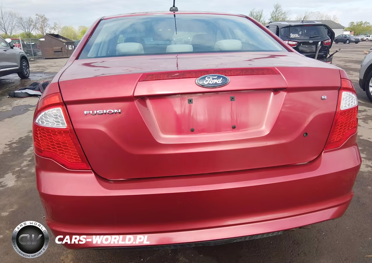 2010 Ford Fusion S VIN:3FAHP0GA5AR424505 - 16