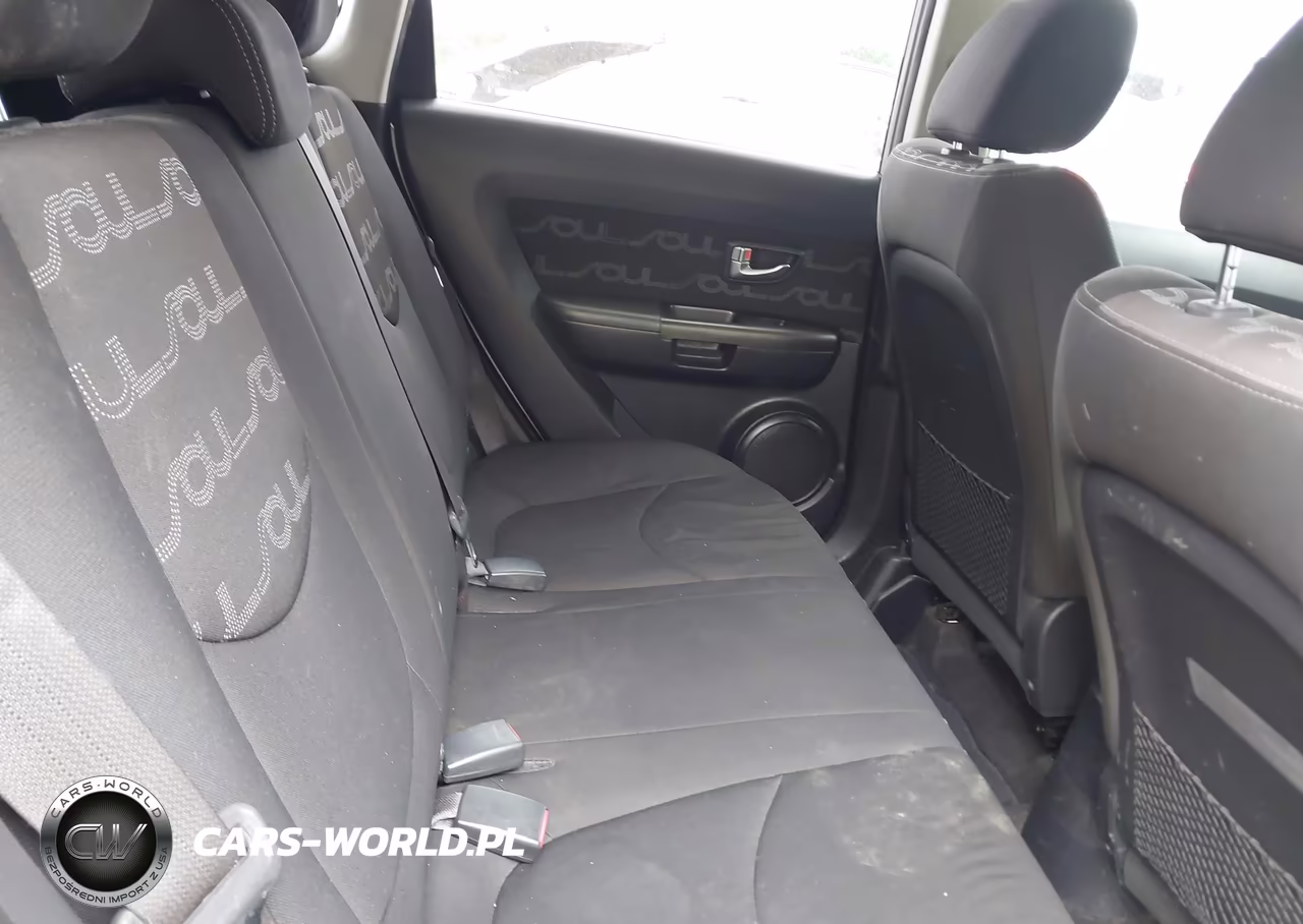 2012 Kia Soul + VIN:KNDJT2A66C7472015 - 8
