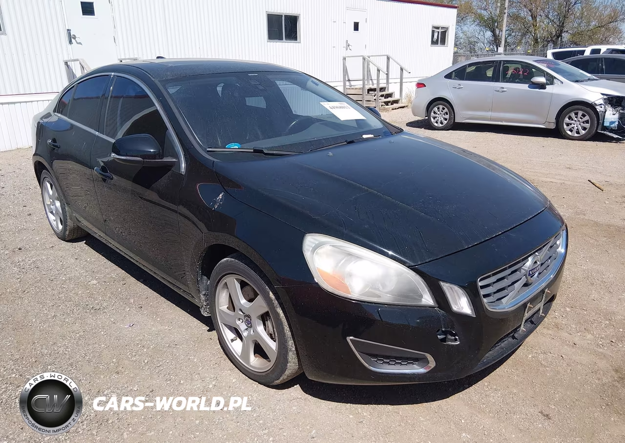 2013 Volvo S60 T5-T5 Platinum-T5 Premier-T5 Premier Plus