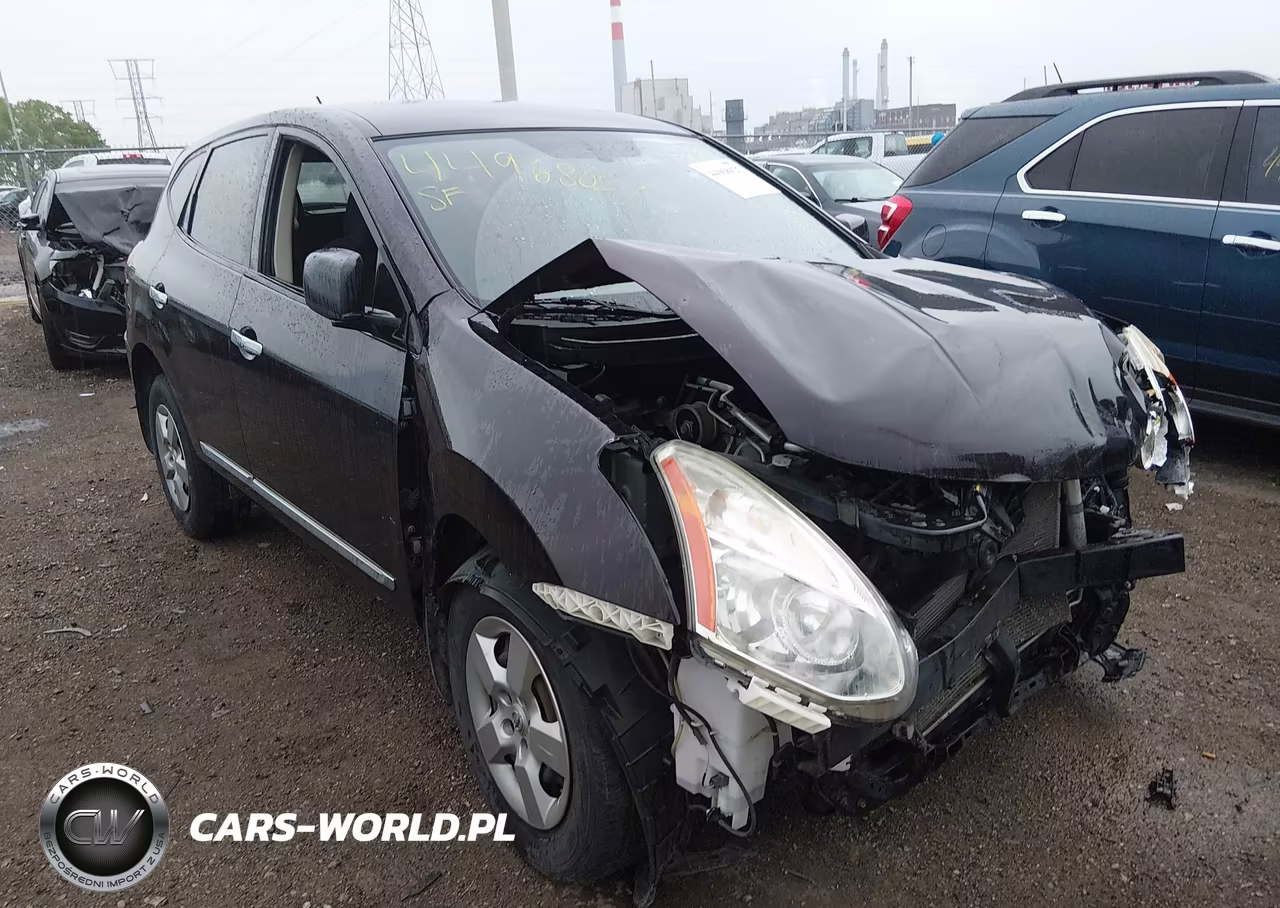 2013 Nissan Rogue S – zdjęcie 1 z 17