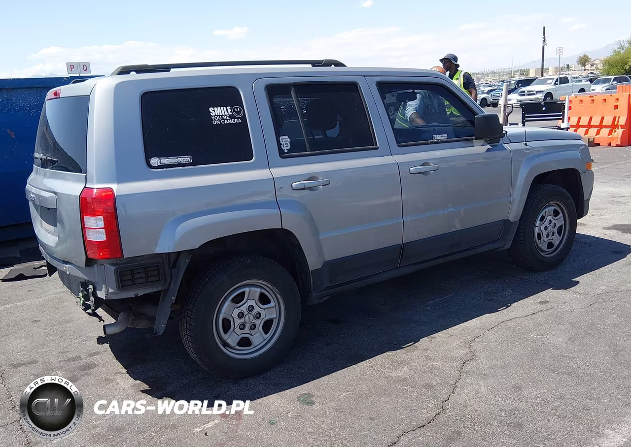 2017 Jeep Patriot Sport Fwd VIN:1C4NJPBB0HD131704 - 4