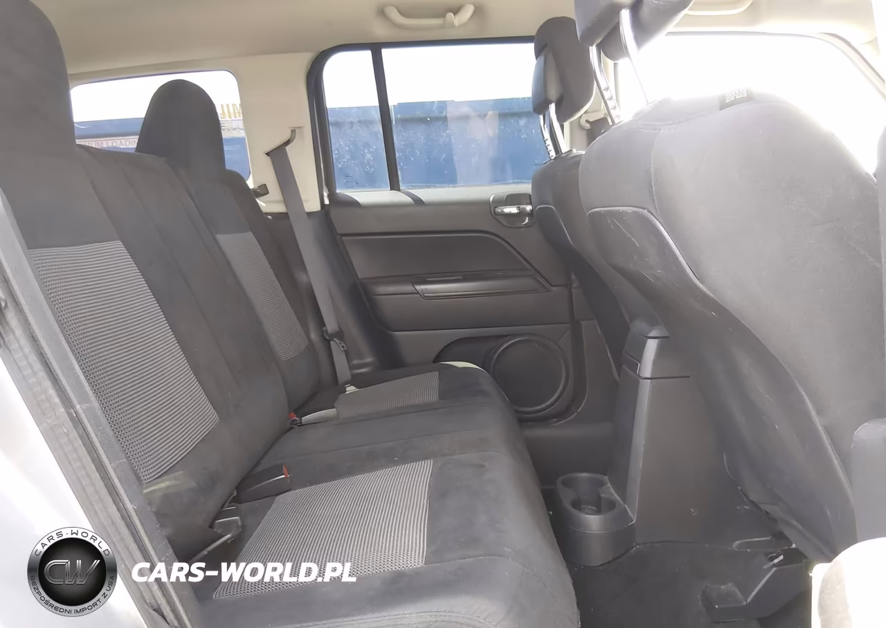 2017 Jeep Patriot Sport Fwd VIN:1C4NJPBB0HD131704 - 8