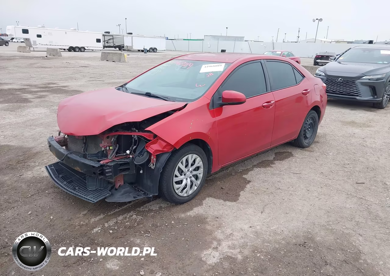 2018 Toyota Corolla Le VIN:5YFBURHE3JP851931 - 2