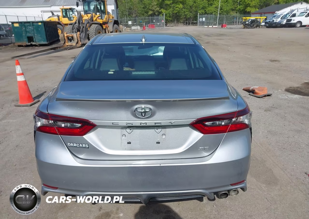 2022 Toyota Camry Se VIN:4T1G11AK1NU621082 - 17