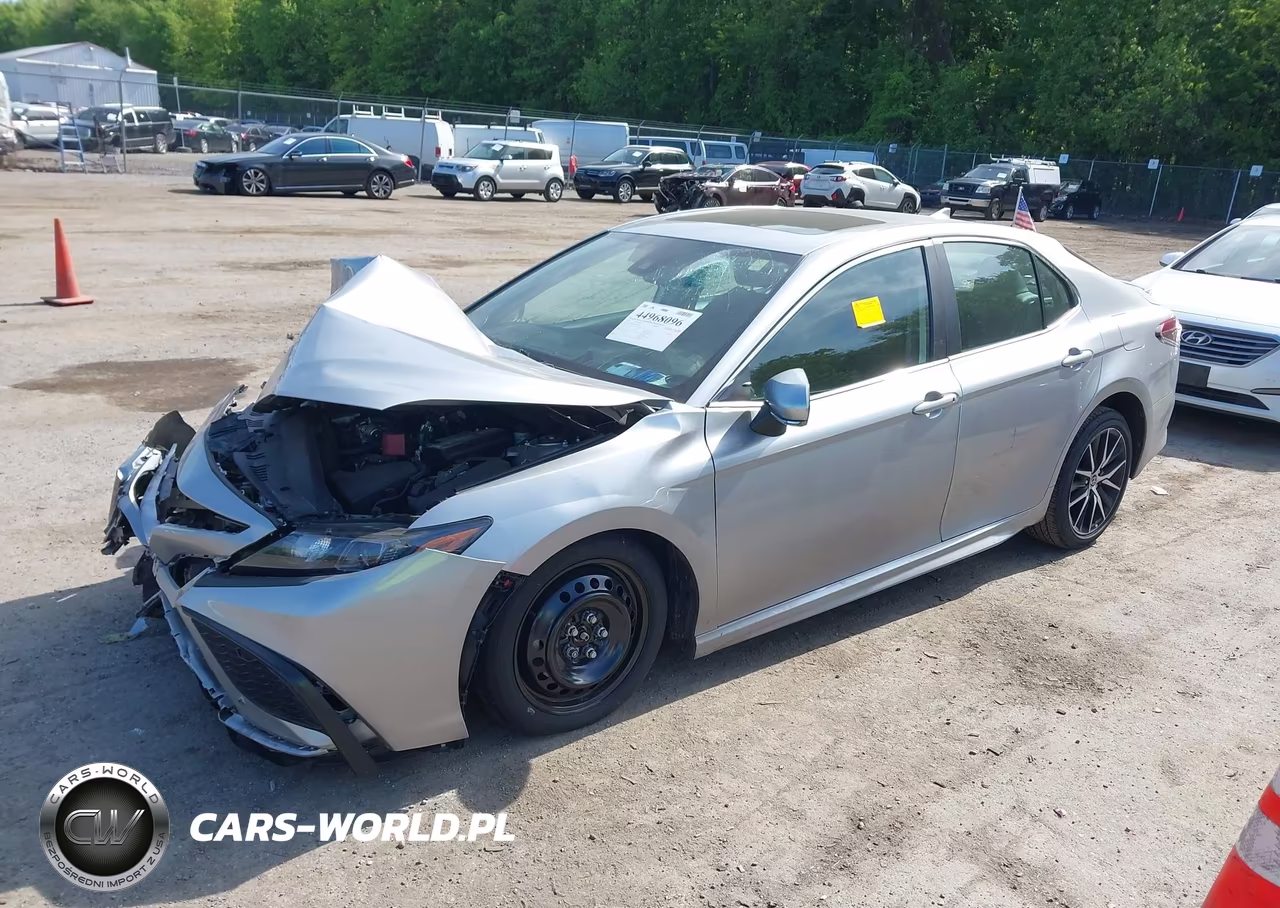 2022 Toyota Camry Se VIN:4T1G11AK1NU621082 - 2
