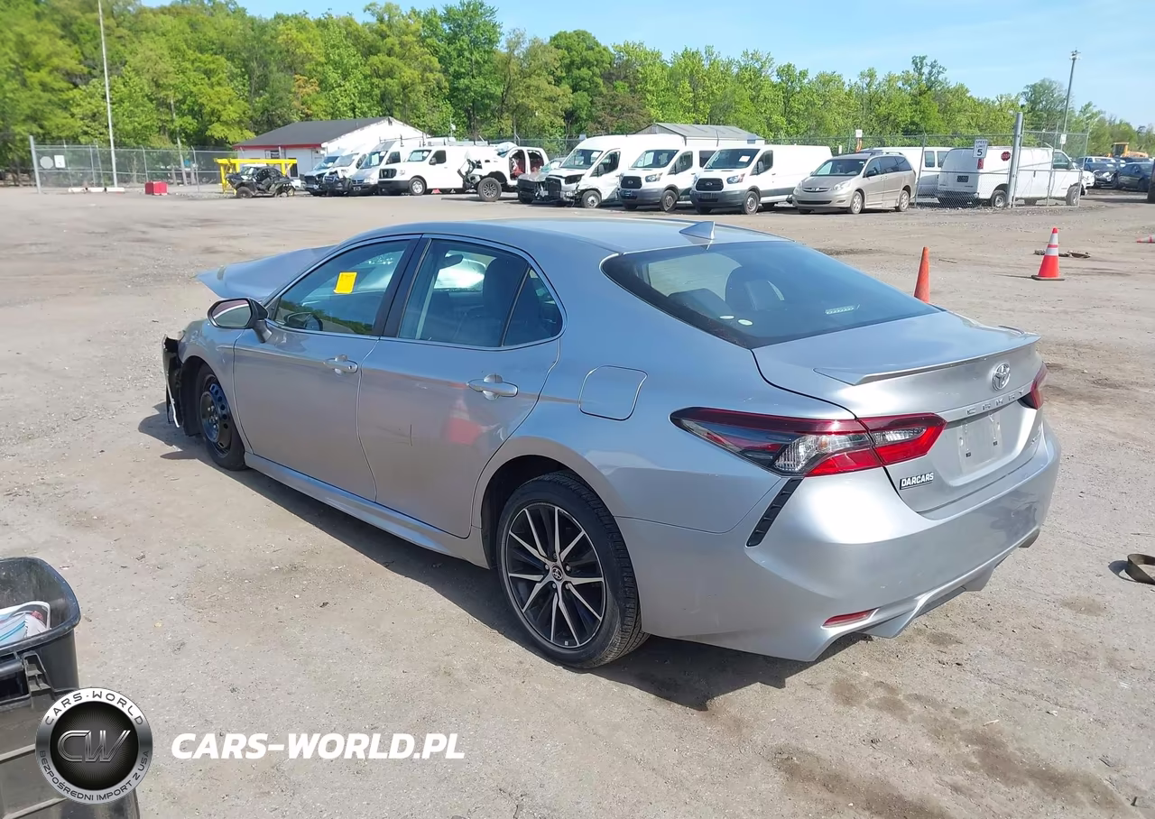 2022 Toyota Camry Se VIN:4T1G11AK1NU621082 - 3