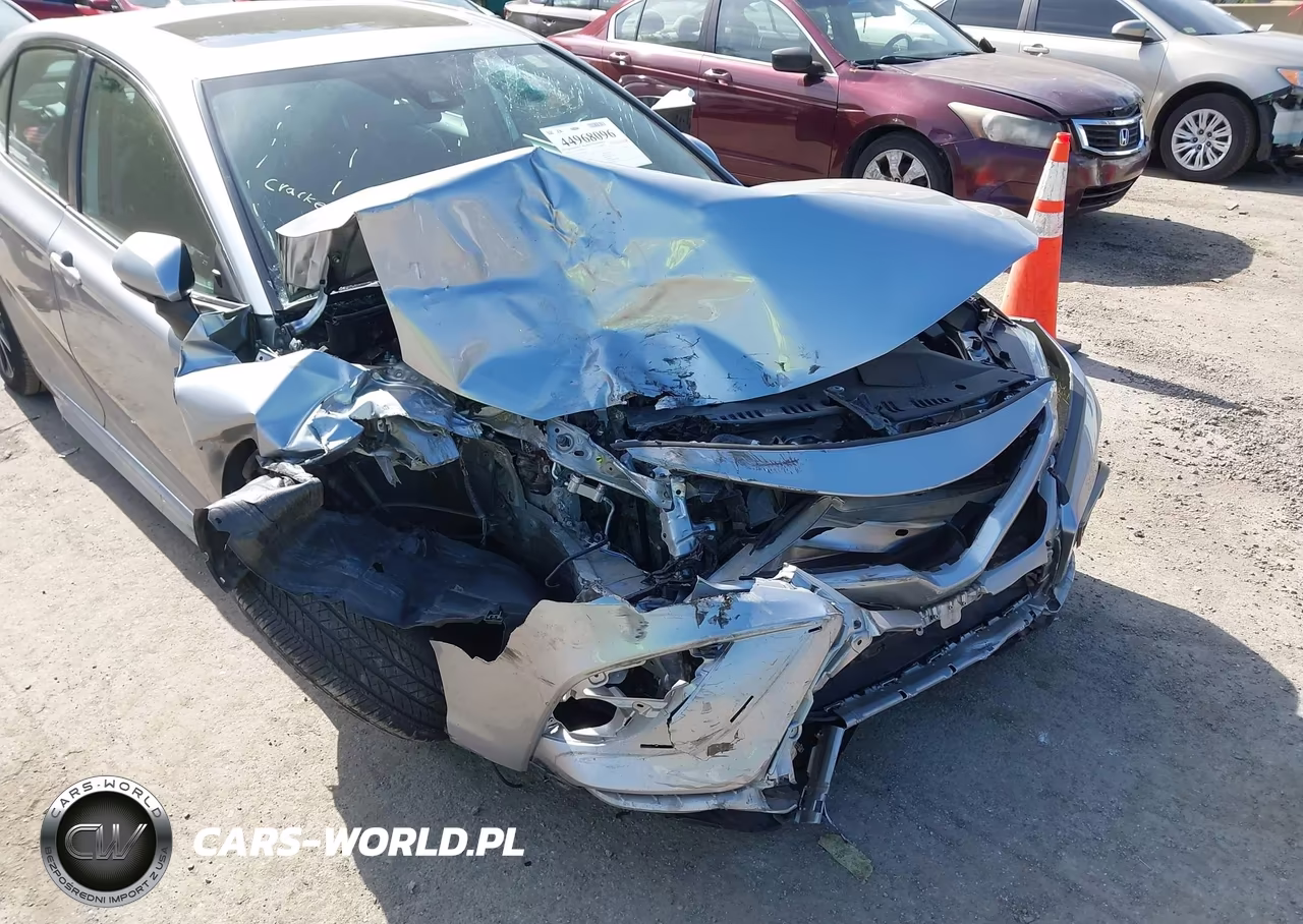 2022 Toyota Camry Se VIN:4T1G11AK1NU621082 - 6