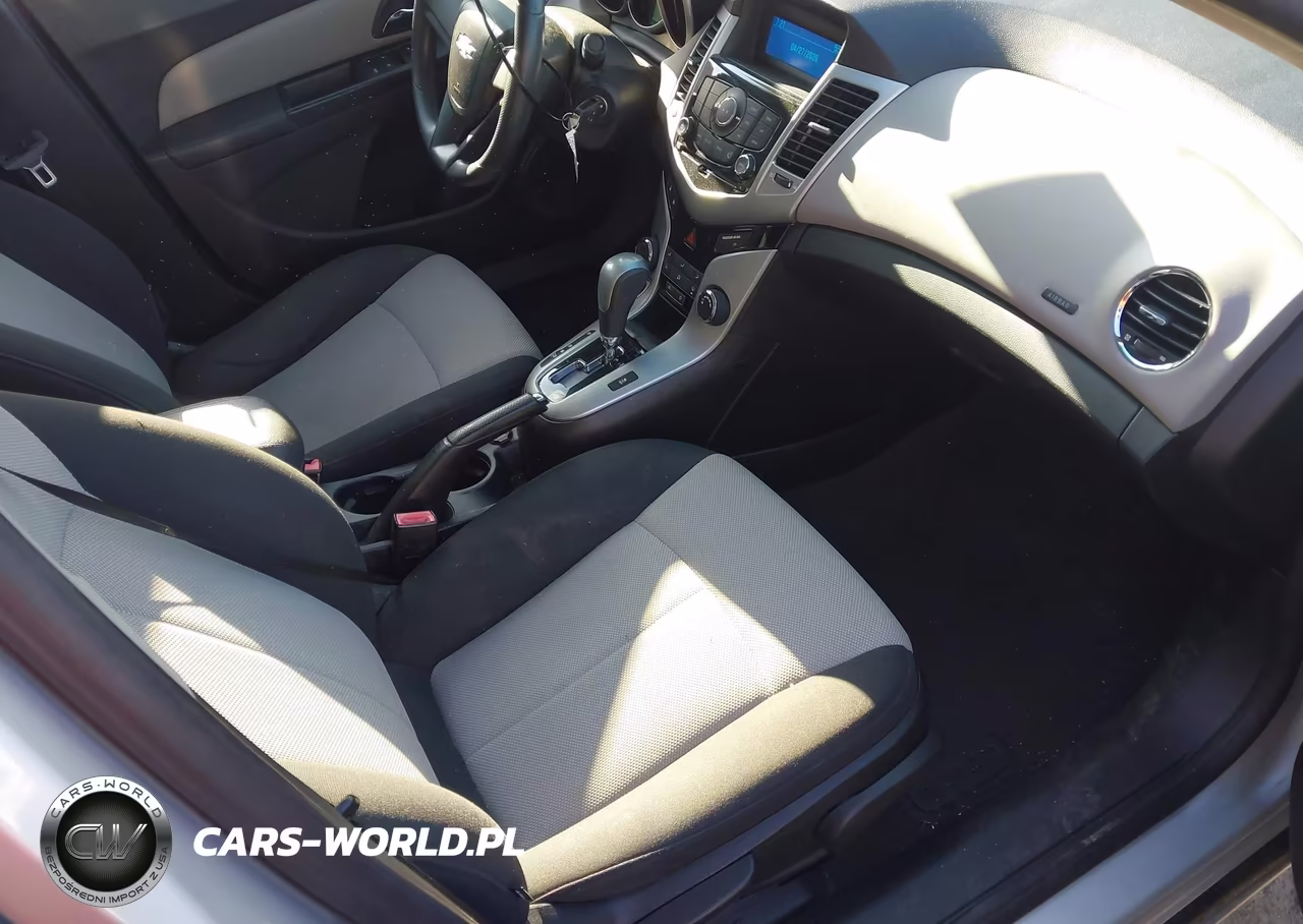 2011 Chevrolet Cruze Ls VIN:1G1PC5SH4B7126063 - 5