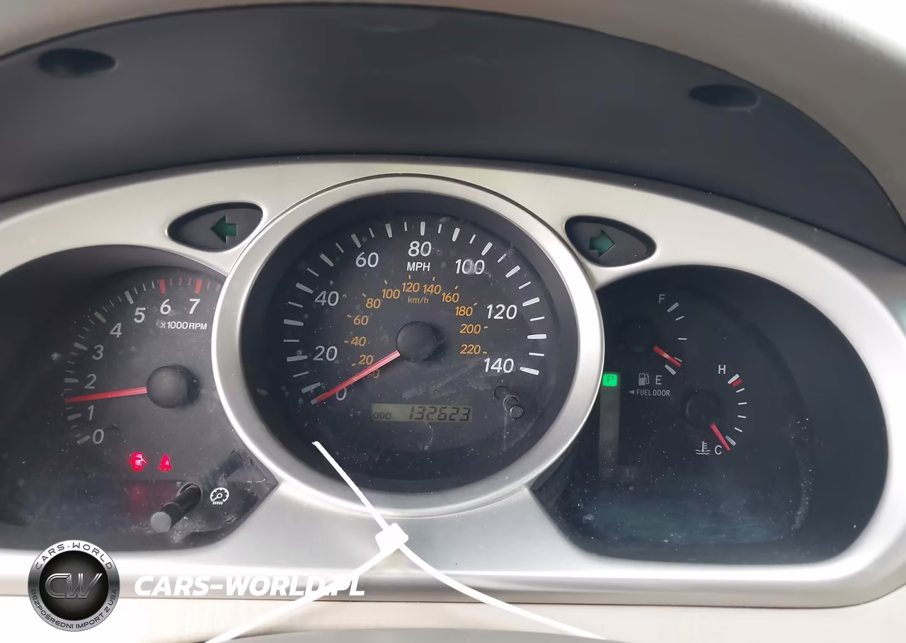 2004 Toyota Highlander V6 VIN:JTEDP21A240010255 - 7