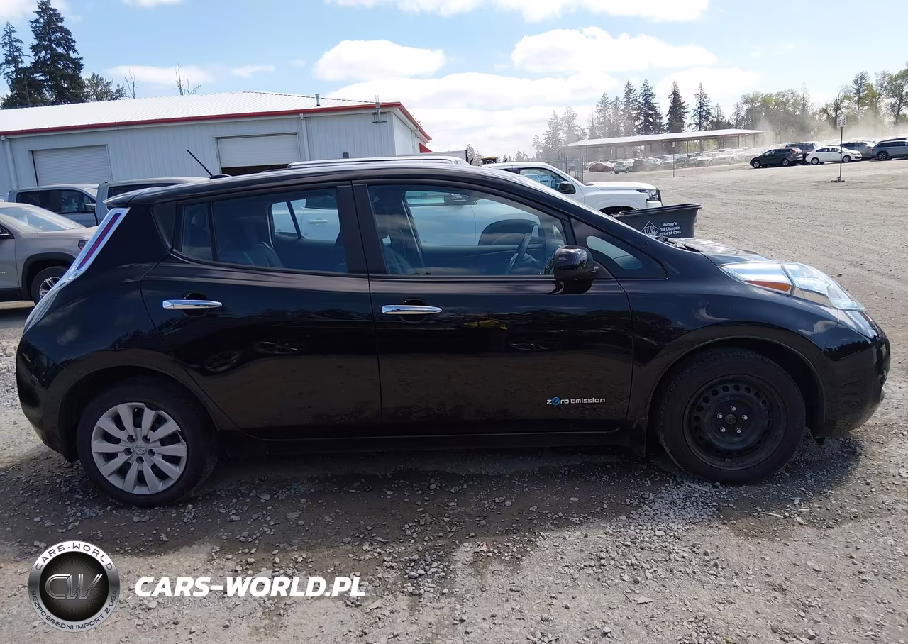 2017 Nissan Leaf S VIN:1N4BZ0CP7HC302845 - 13