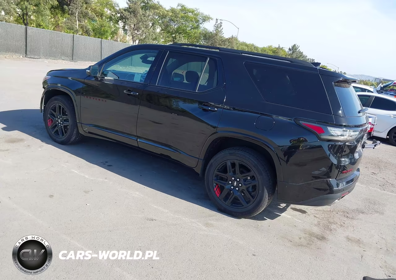 2021 Chevrolet Traverse Awd Premier VIN:1GNEVKKW6MJ245851 - 3