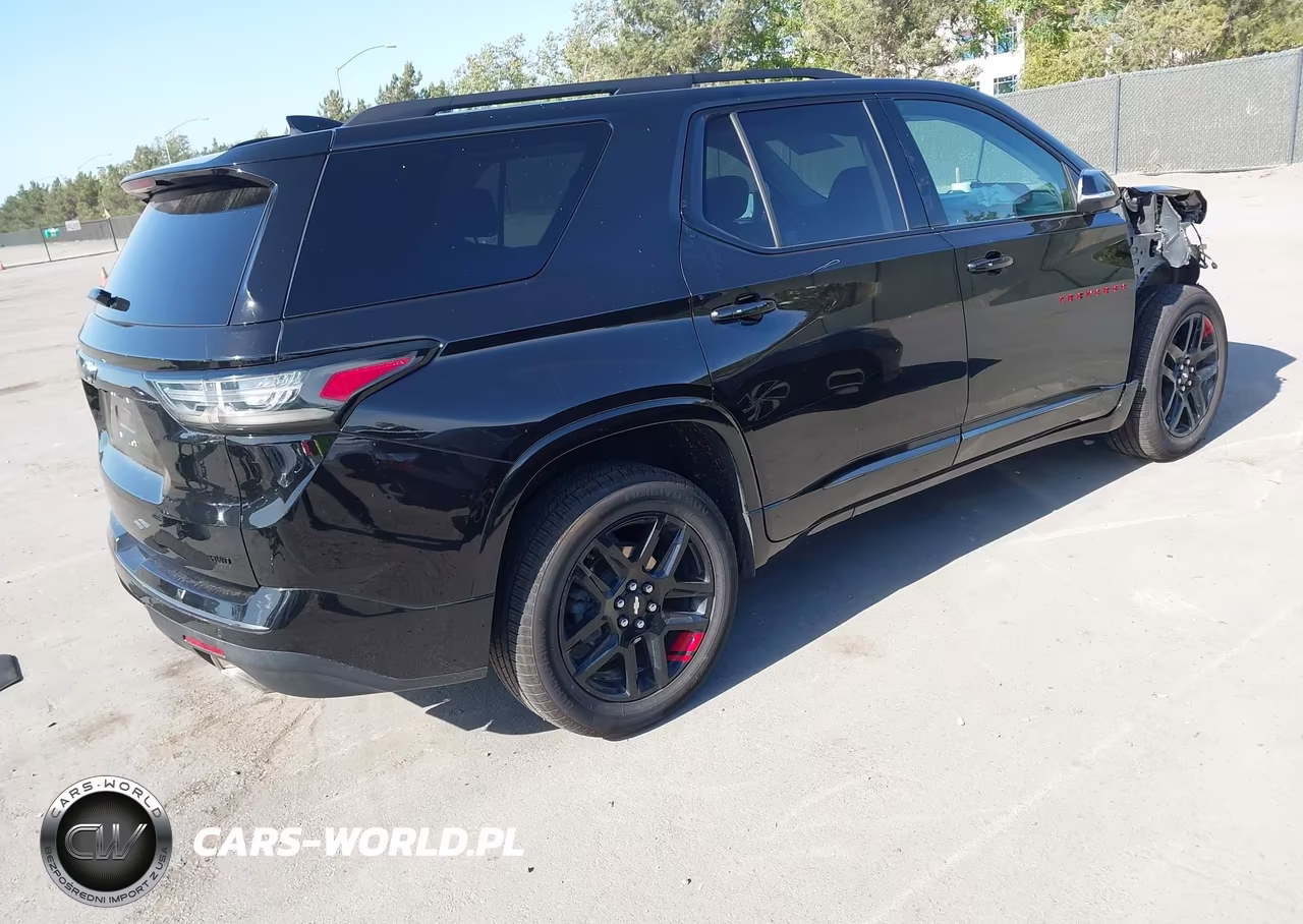 2021 Chevrolet Traverse Awd Premier VIN:1GNEVKKW6MJ245851 - 4
