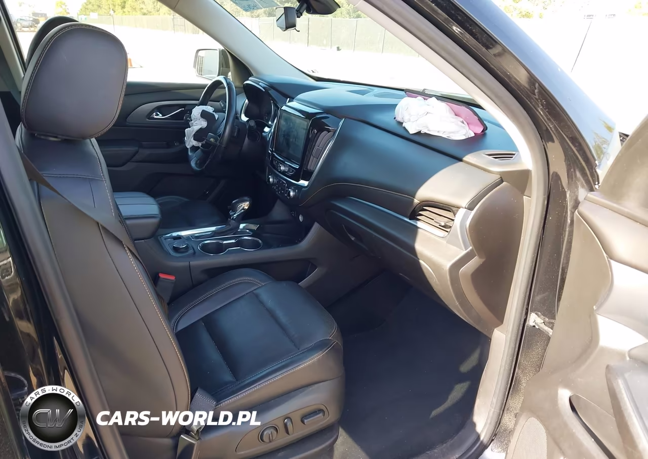 2021 Chevrolet Traverse Awd Premier VIN:1GNEVKKW6MJ245851 - 5