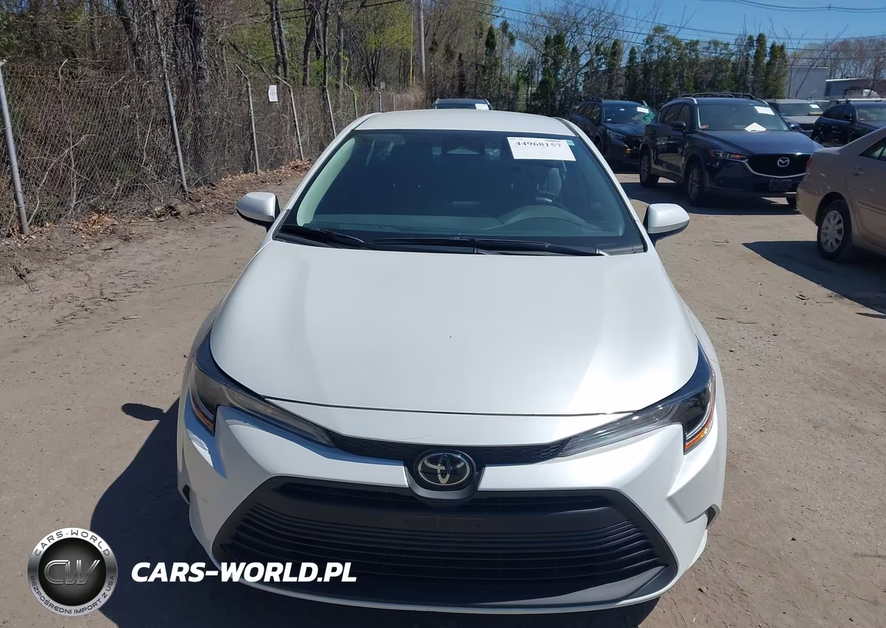 2026 Toyota Corolla Le VIN:5YFB4MDE9TP380377 - 12