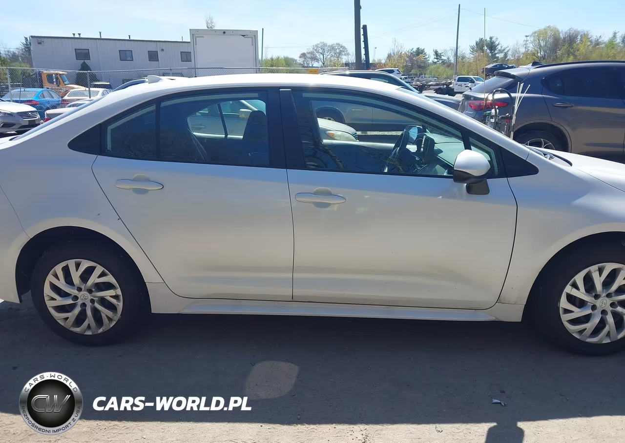 2026 Toyota Corolla Le VIN:5YFB4MDE9TP380377 - 13