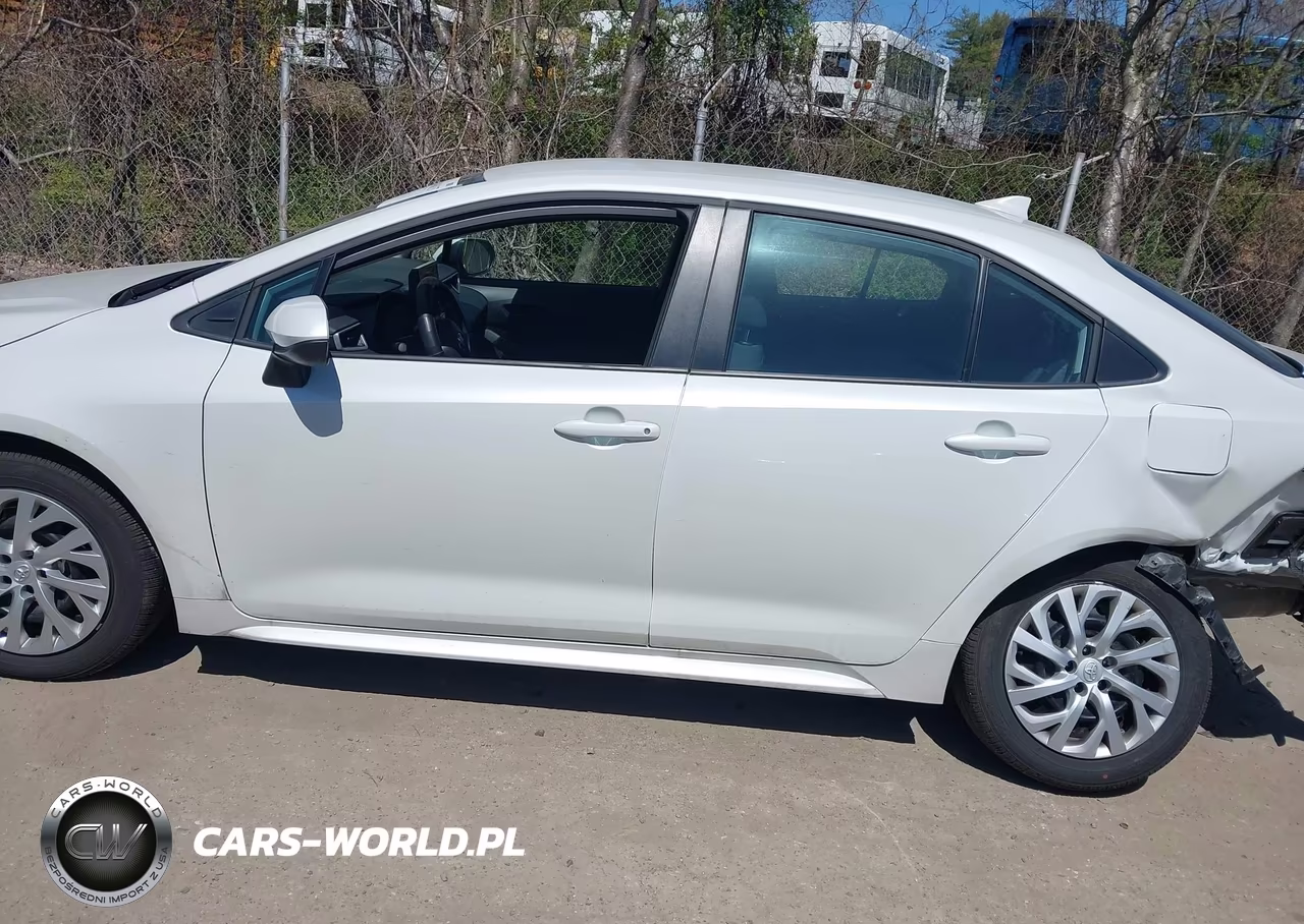2026 Toyota Corolla Le VIN:5YFB4MDE9TP380377 - 14