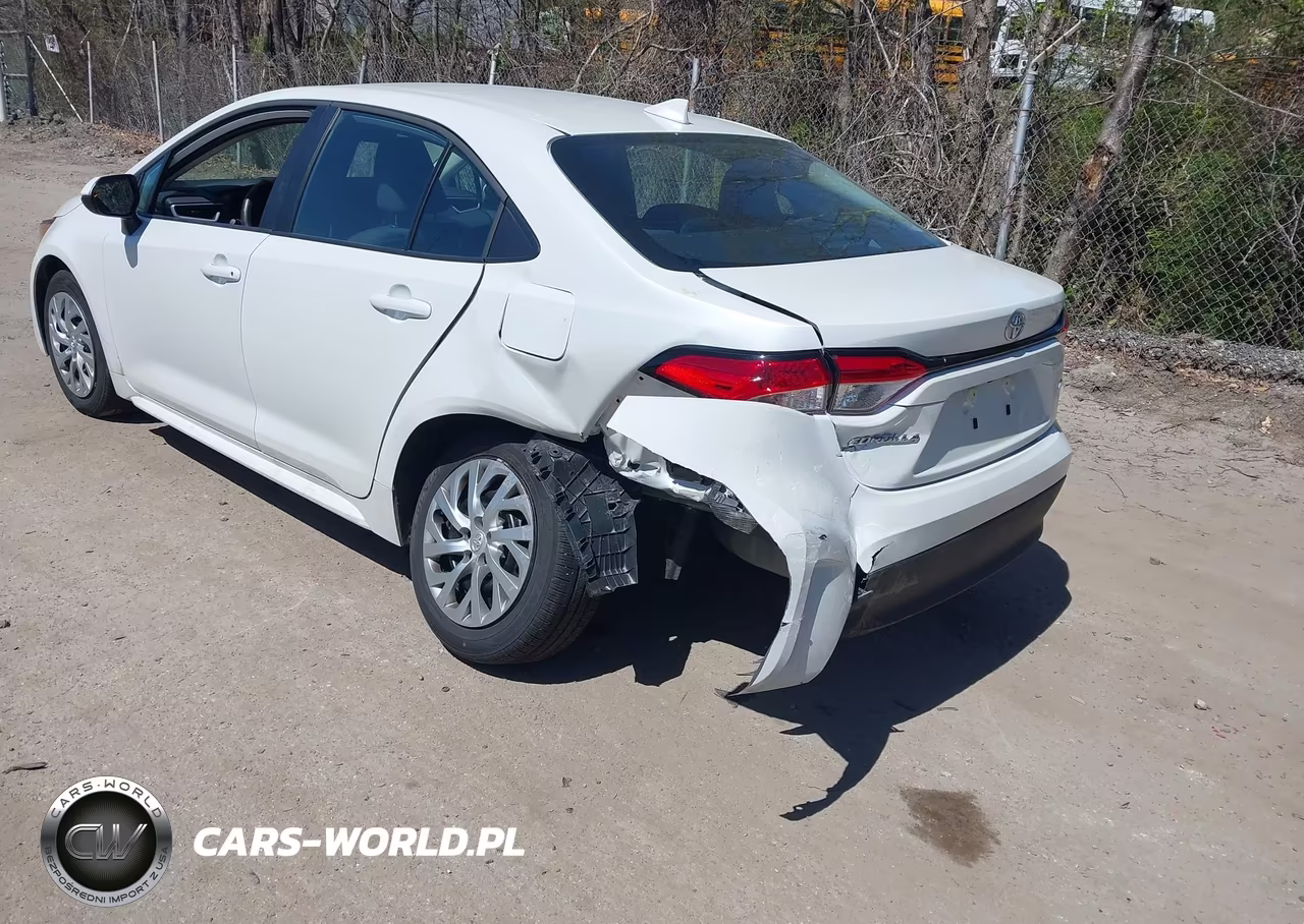 2026 Toyota Corolla Le VIN:5YFB4MDE9TP380377 - 3