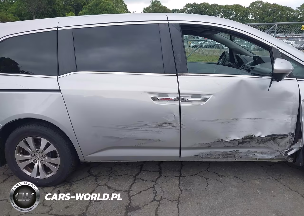 2015 Honda Odyssey Ex-L VIN:5FNRL5H60FB079572 - 14