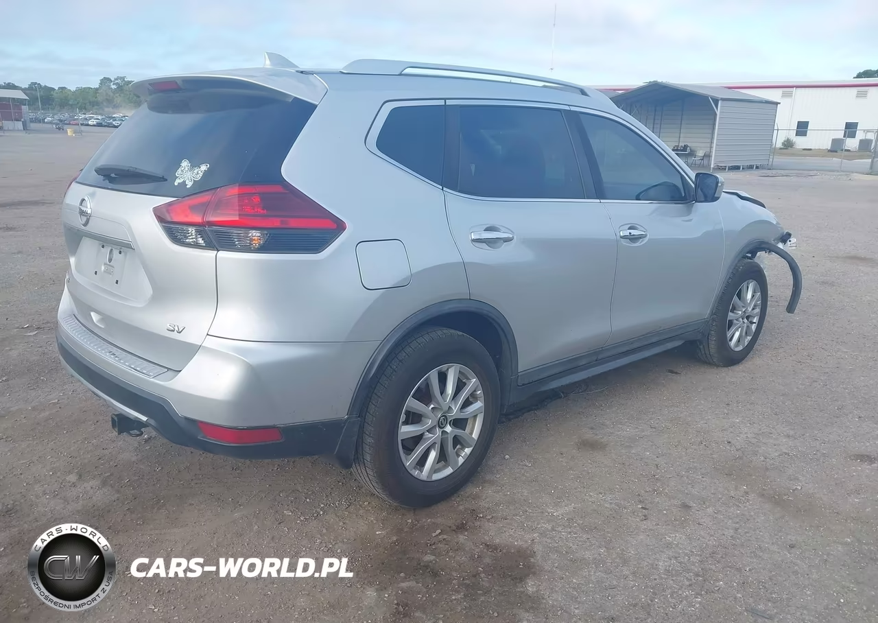 2017 Nissan Rogue Sv VIN:KNMAT2MT7HP611576 - 4