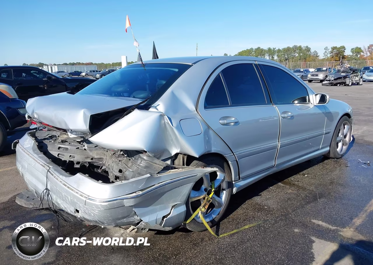 2006 Mercedes-Benz C 230 Sport VIN:WDBRF52JX6A839986 - 4