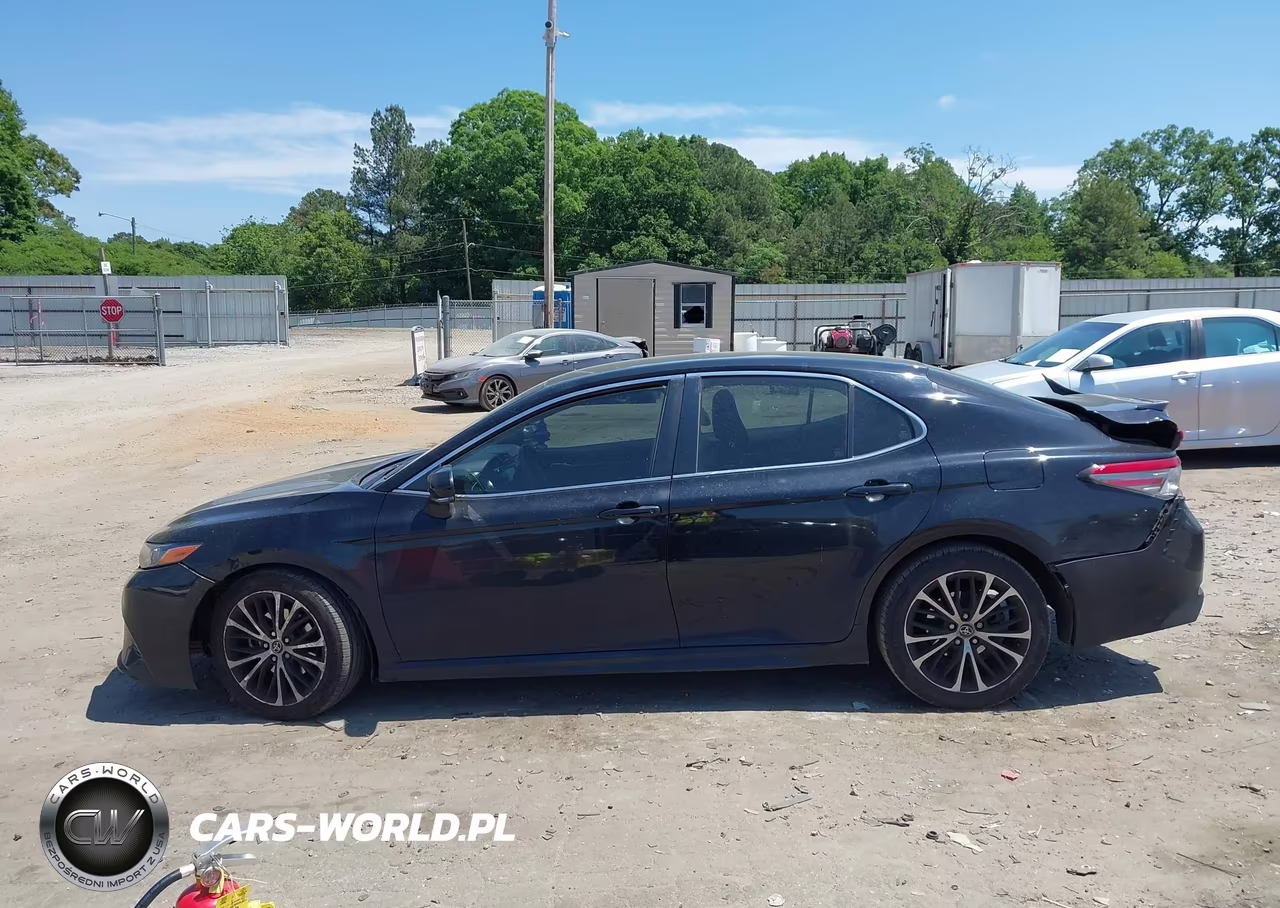 2018 Toyota Camry Se VIN:JTNB11HK7J3051167 - 14