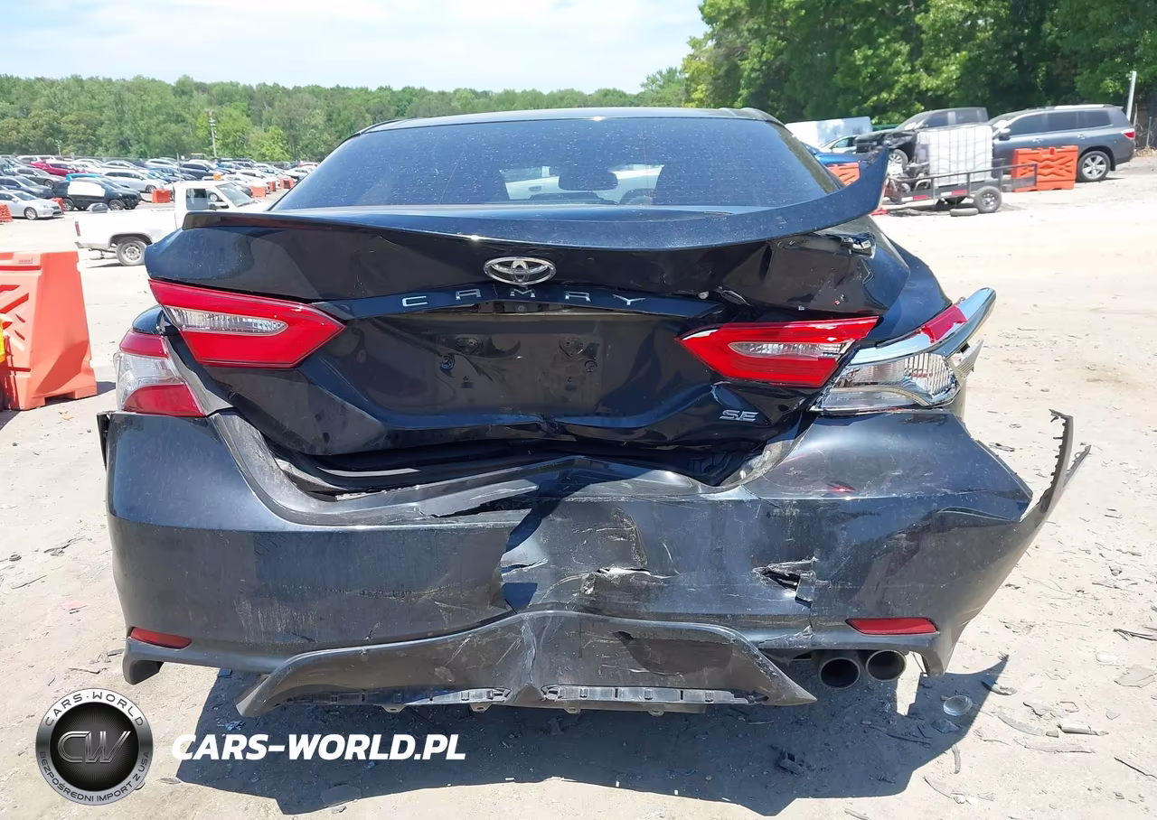 2018 Toyota Camry Se VIN:JTNB11HK7J3051167 - 16