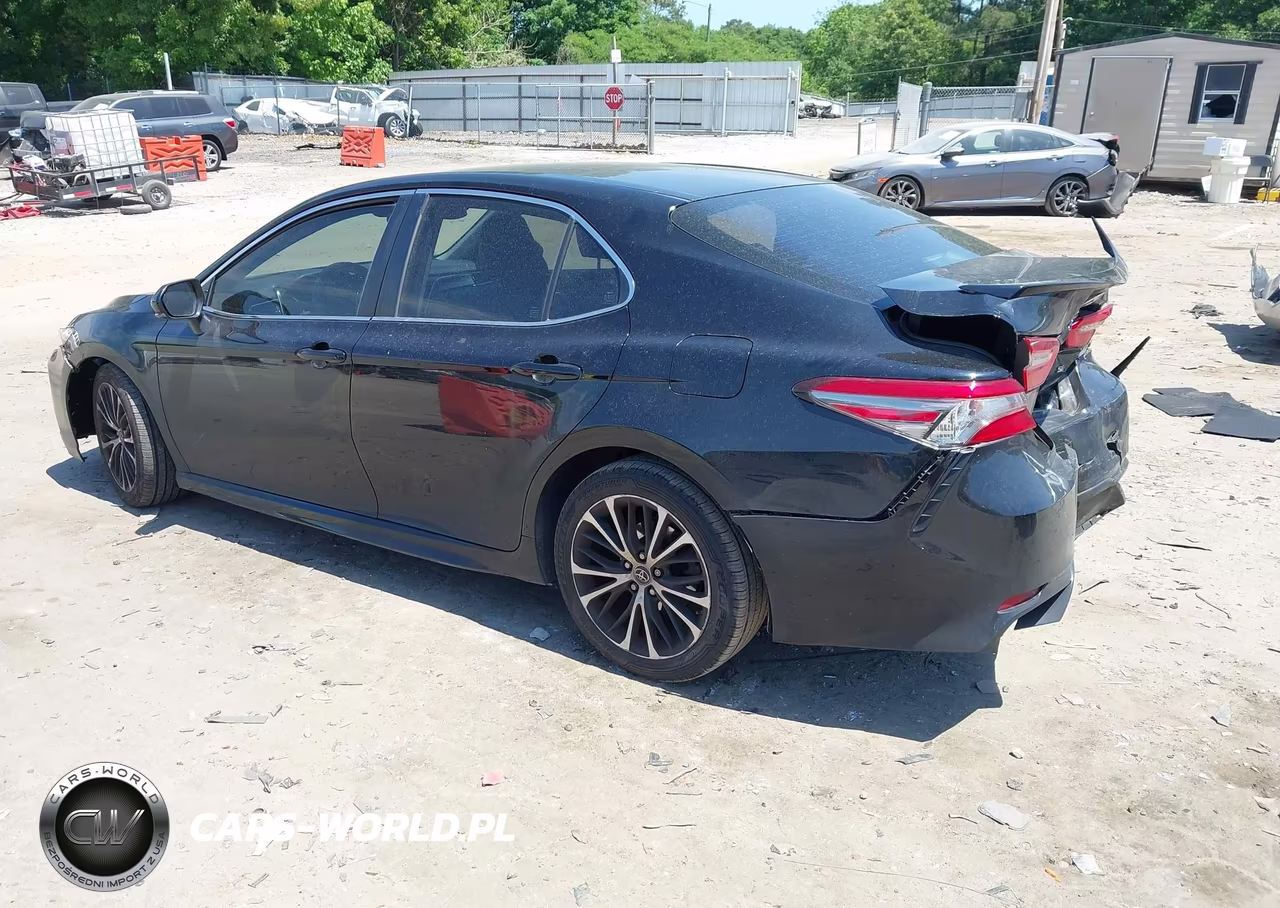 2018 Toyota Camry Se VIN:JTNB11HK7J3051167 - 3