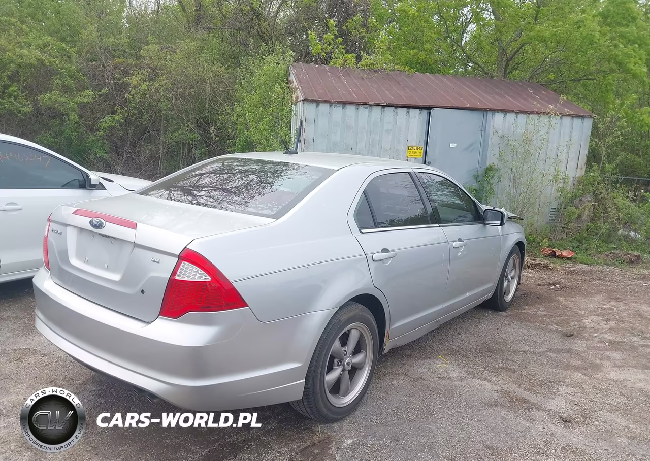 2010 Ford Fusion Se VIN:3FAHP0HA6AR157390 - 4