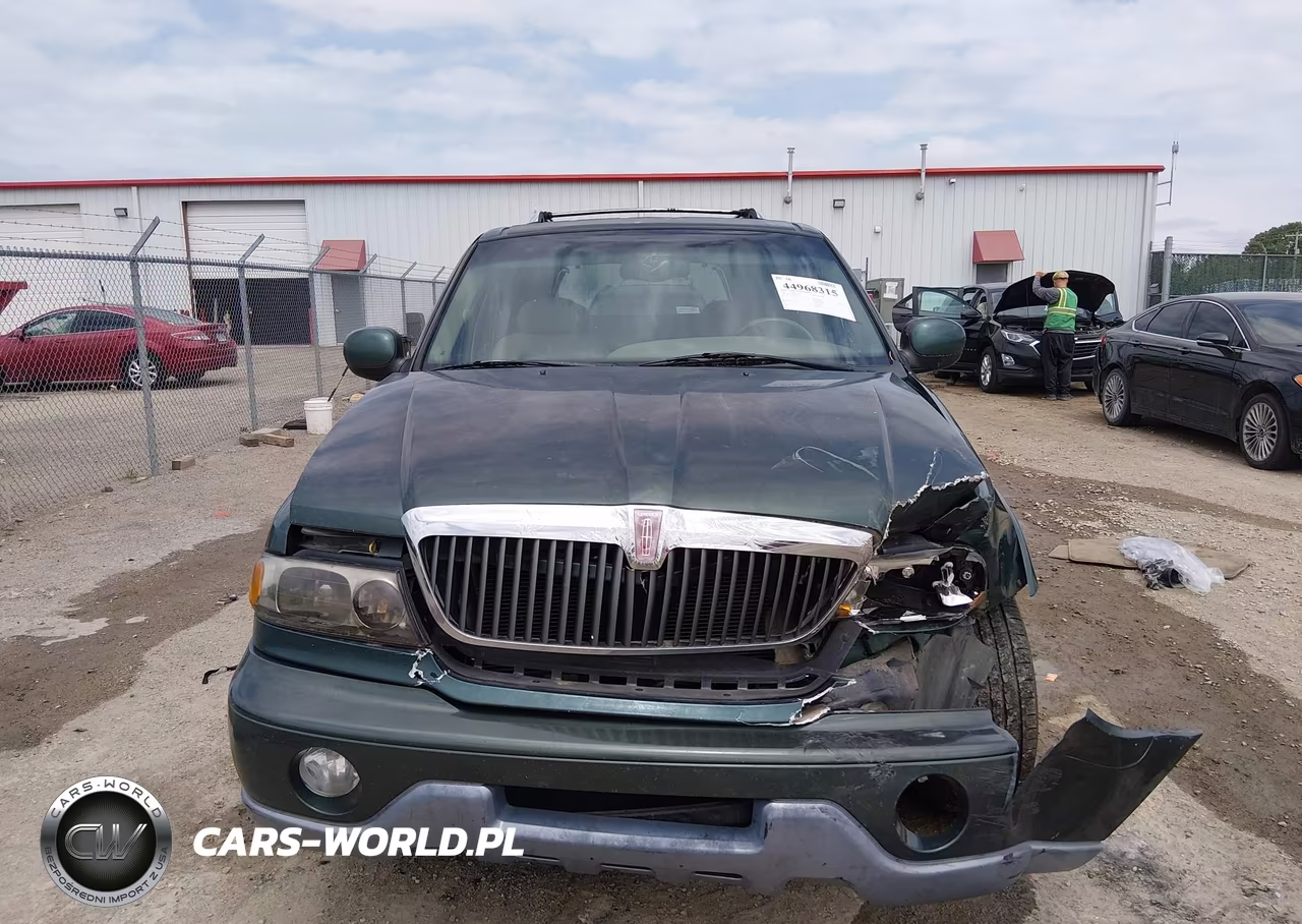 2000 Lincoln Navigator VIN:5LMEU27A1YLJ17710 - 12