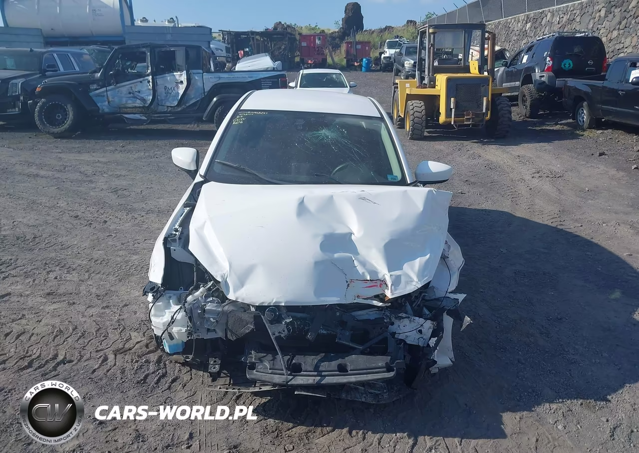 2018 Toyota Yaris Ia VIN:3MYDLBYV7JY327475 - 12