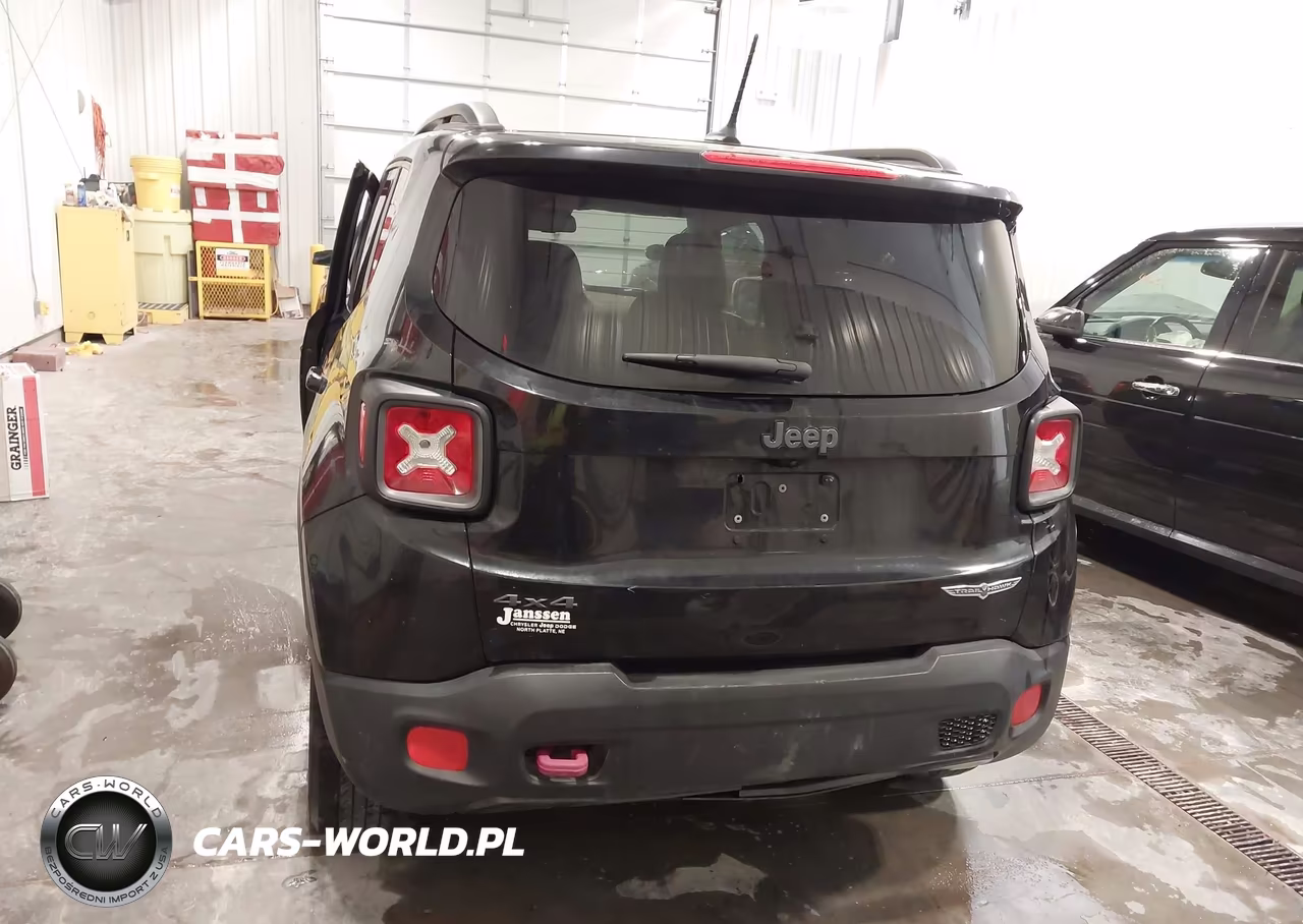 2017 Jeep Renegade Deserthawk 4X4 VIN:ZACCJBCB7HPF70425 - 16