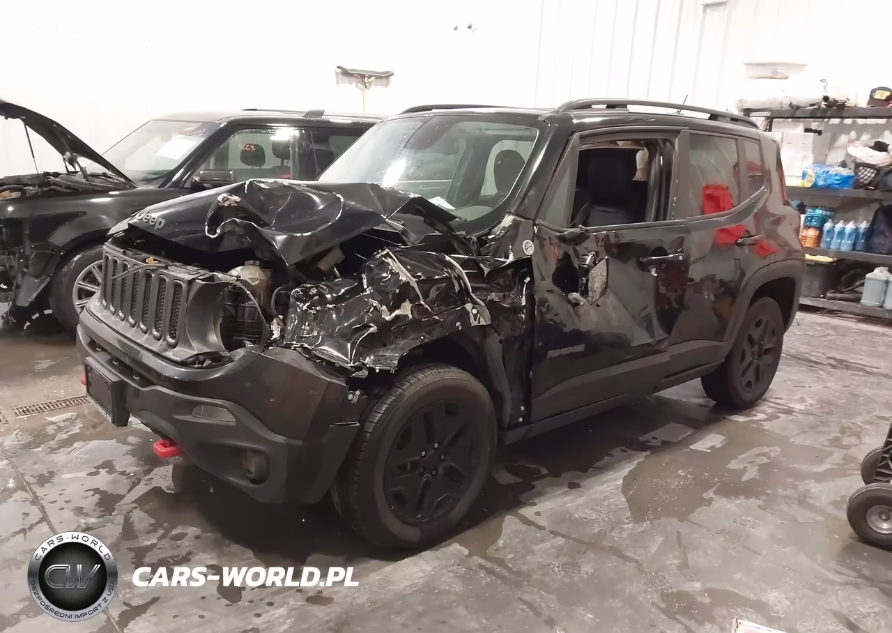 2017 Jeep Renegade Deserthawk 4X4 VIN:ZACCJBCB7HPF70425 - 2