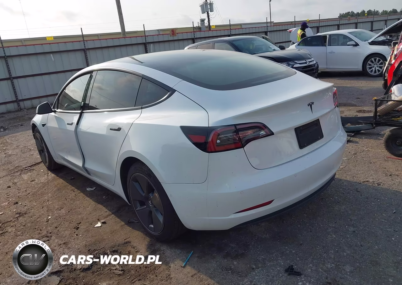 2021 Tesla Model 3 Standard Range Plus Rear-Wheel Drive VIN:5YJ3E1EA4MF867740 - 3