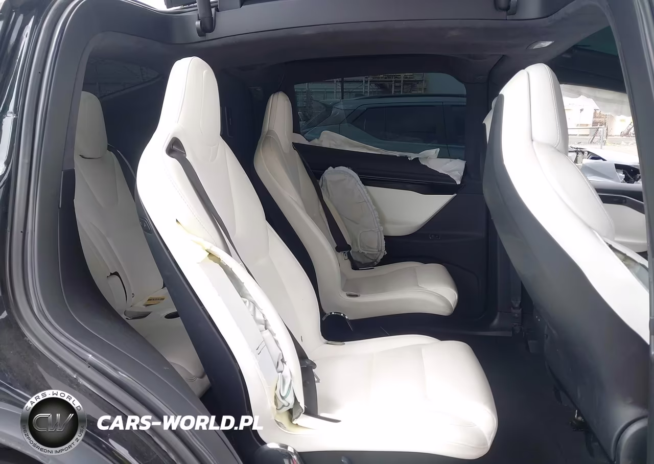 2018 Tesla Model X 100D-75D-P100D VIN:5YJXCBE21JF142808 - 8
