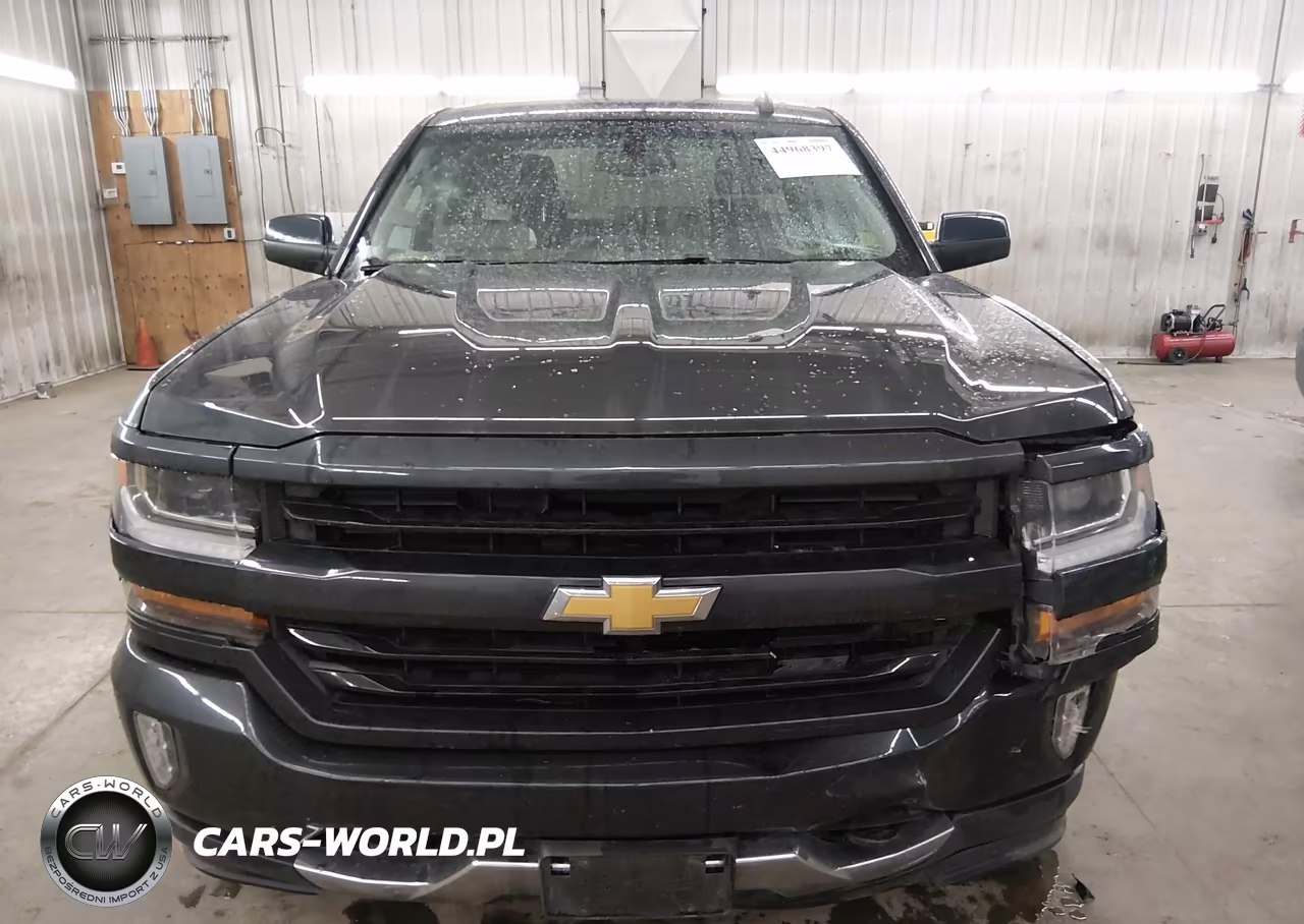 2018 Chevrolet Silverado 1500 2Lt VIN:1GCVKREC9JZ253919 - 13