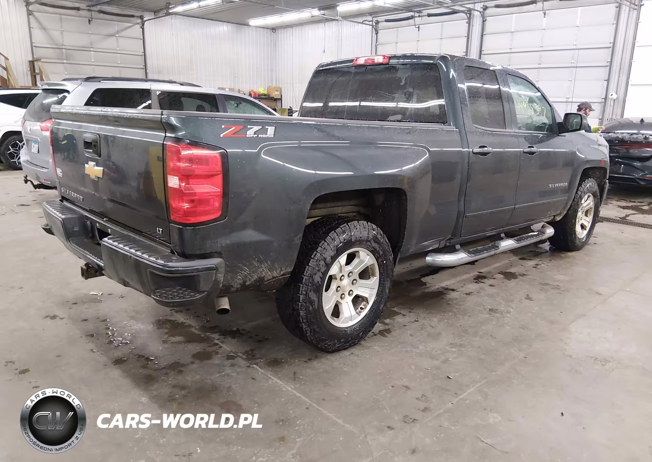 2018 Chevrolet Silverado 1500 2Lt VIN:1GCVKREC9JZ253919 - 4